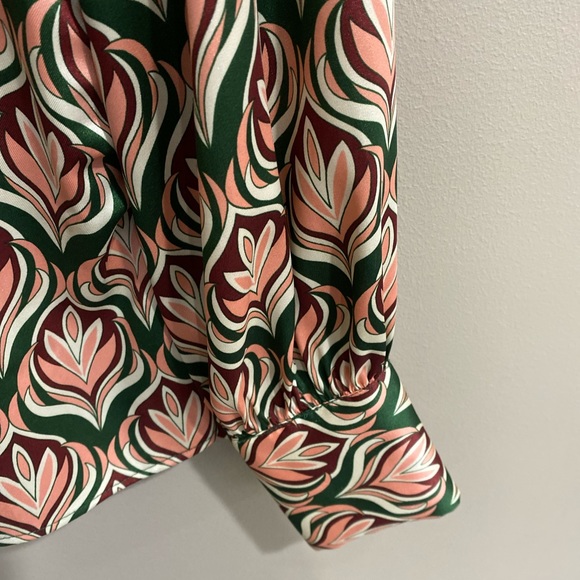 Zara Floral Button Down V-Neck Blouse Large - Picture 3 of 5